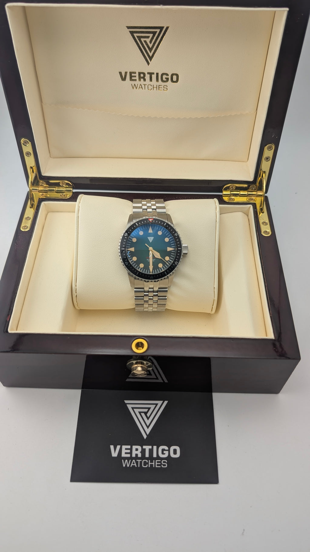 Vertigo Watches Medusa — Green Dial Dive Watch