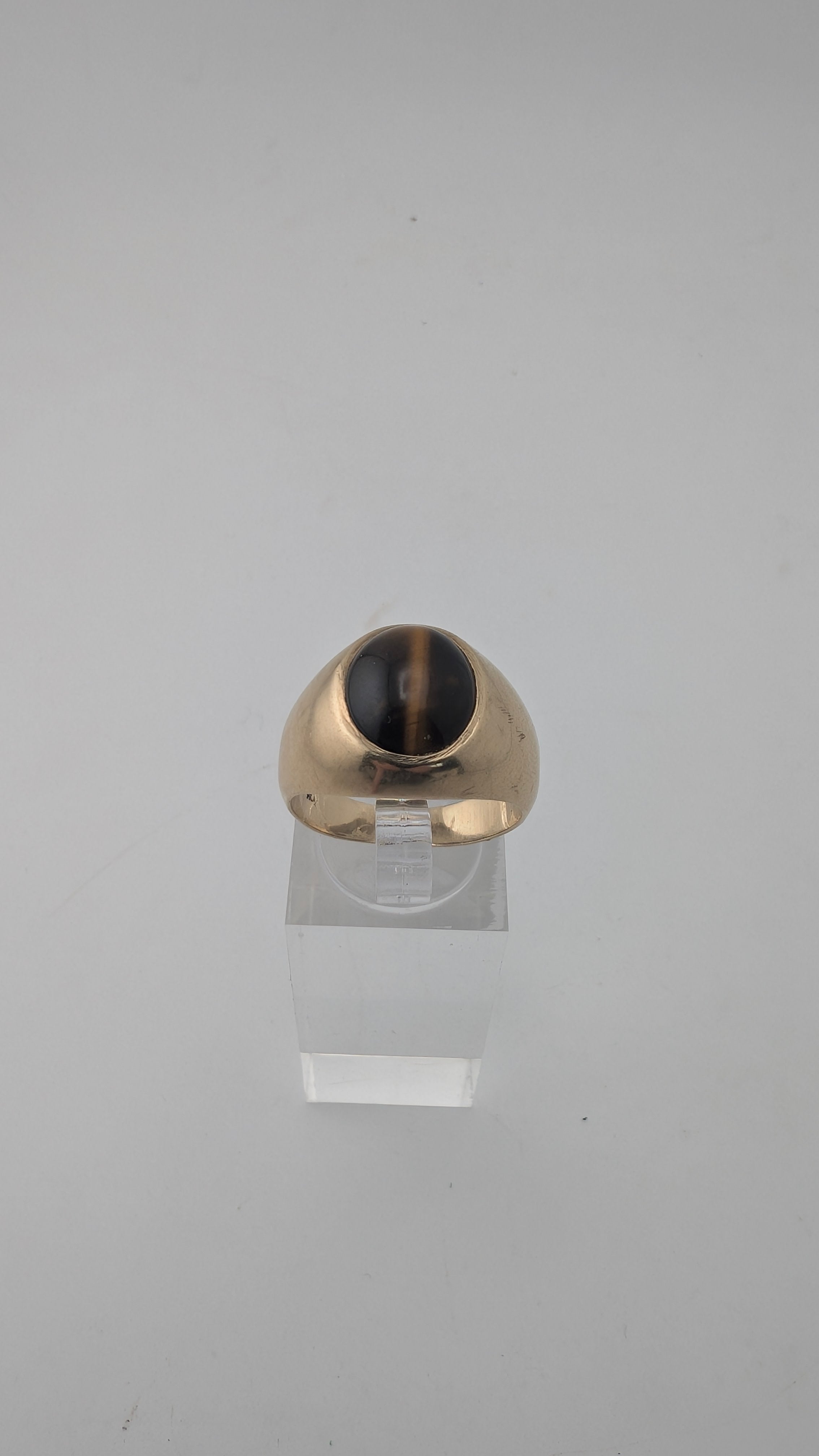 Vintage Tiger Eye 10k Gold Dome Ring