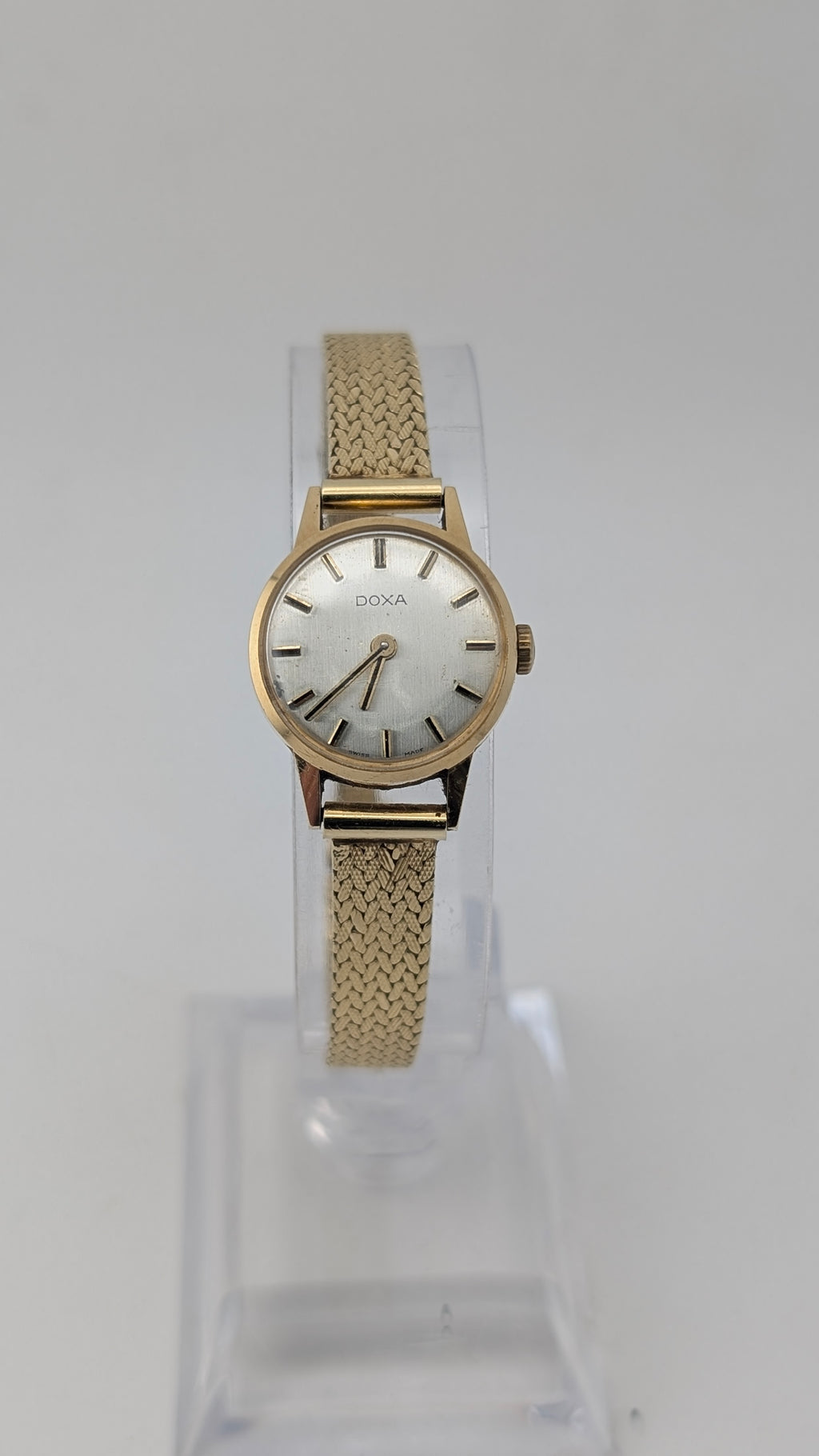 Vintage Doxa Ladies' 14K Gold Watch — Manual Wind, c.1970