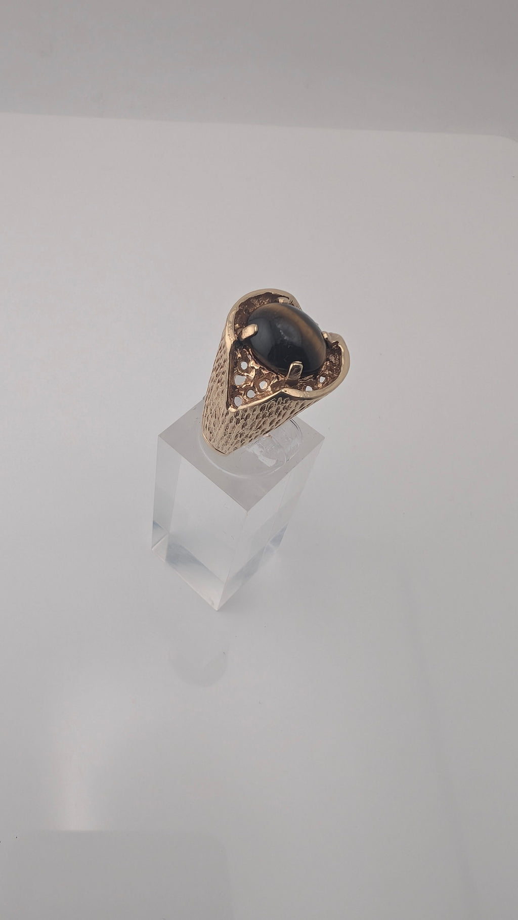 Vintage 10K Gold Men's Cat's Eye Cabochon Ring — Size 8