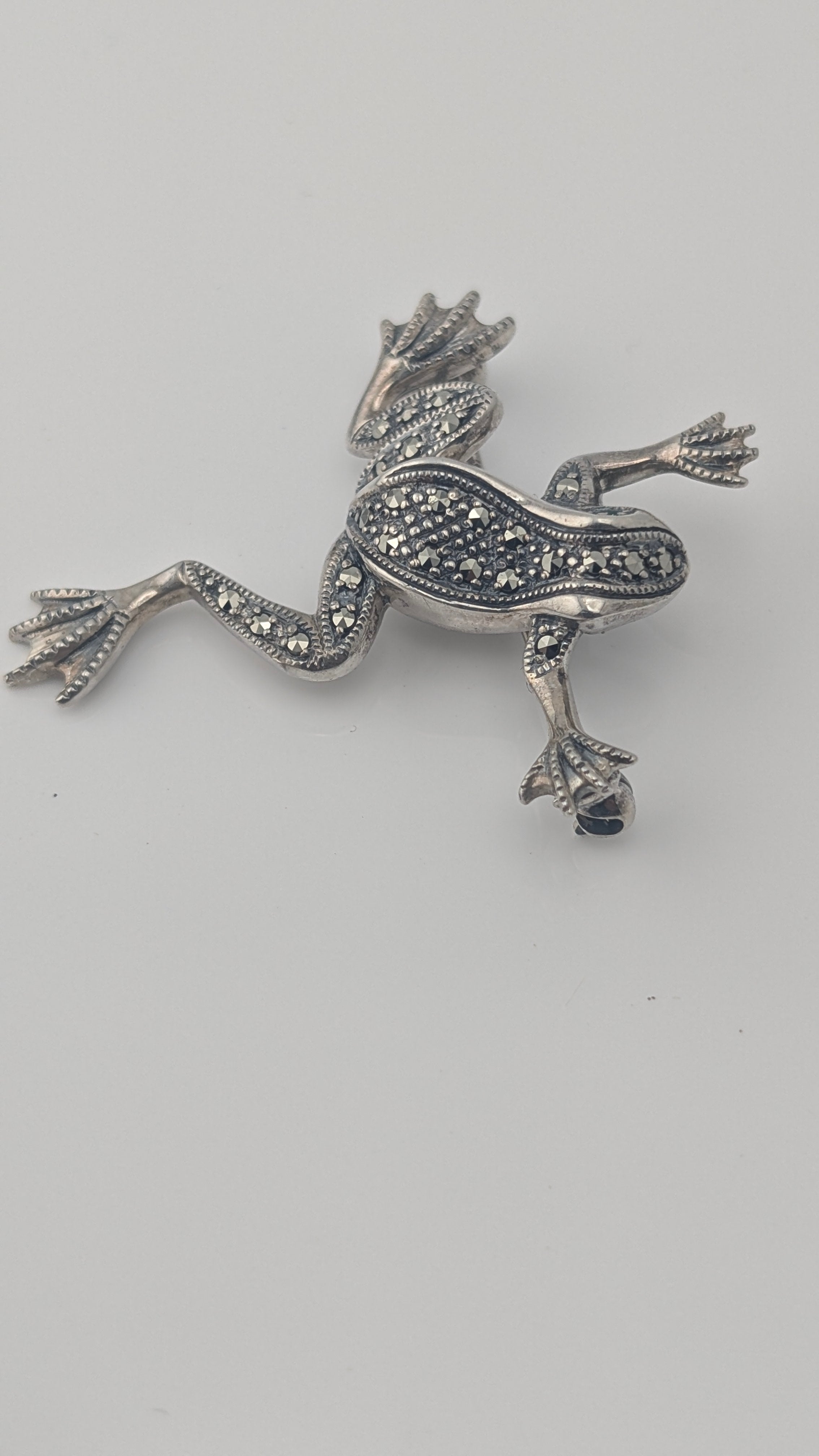 Vintage Sterling Silver Marcasite Frog Brooch — 925 Hallmarked