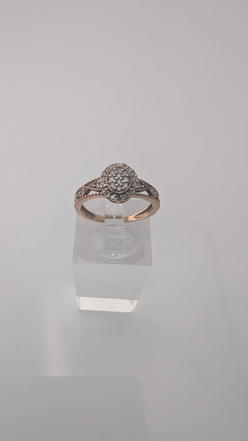 10K Gold Natural Diamond Cluster Ring — Size 6