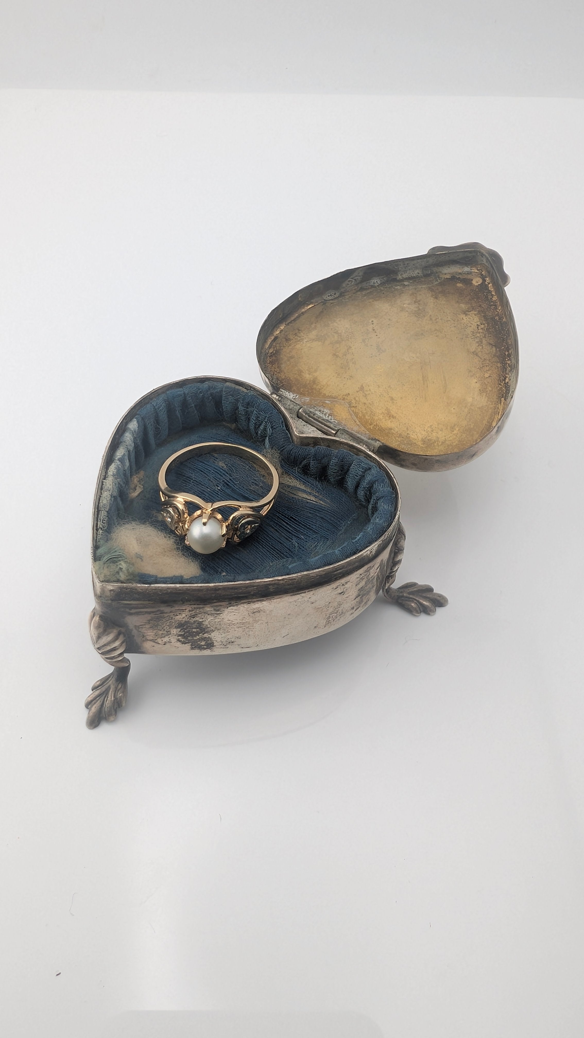 Rare Edwardian Sterling Silver Heart-Shaped Ring Box — Birmingham, circa 1912