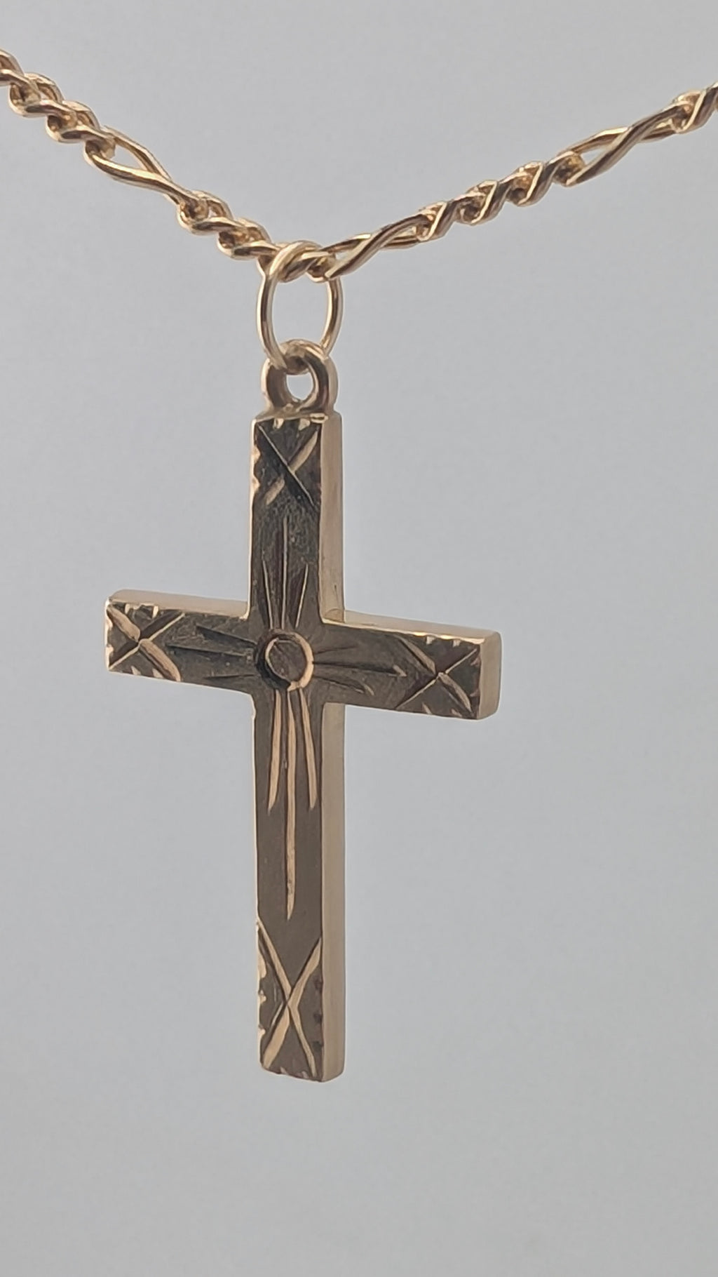 Vintage 10K Gold Engraved Cross Pendant