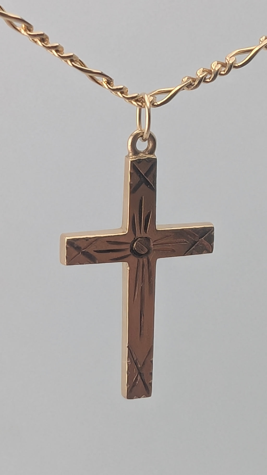 Vintage 10K Gold Engraved Cross Pendant