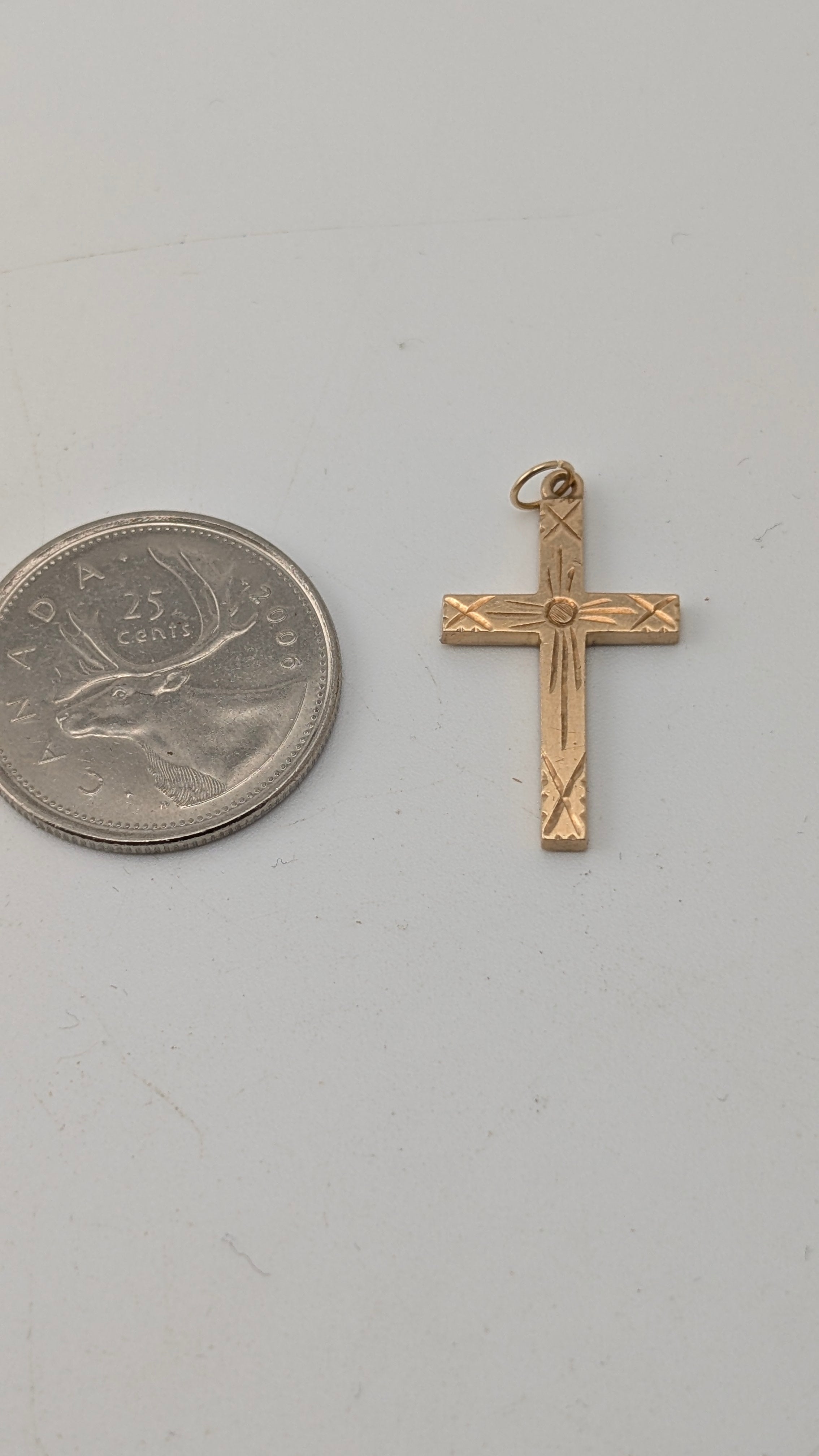 Vintage 10K Gold Engraved Cross Pendant