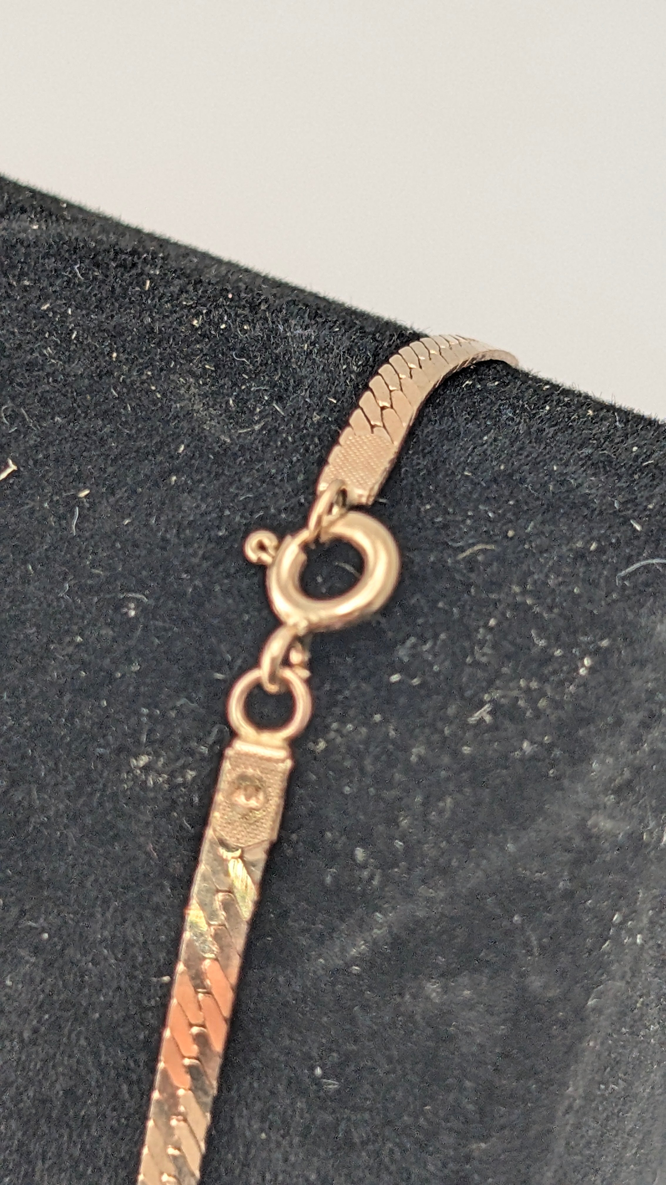 10K Gold Herringbone Bracelet – 7 Inches – 2.76 Grams