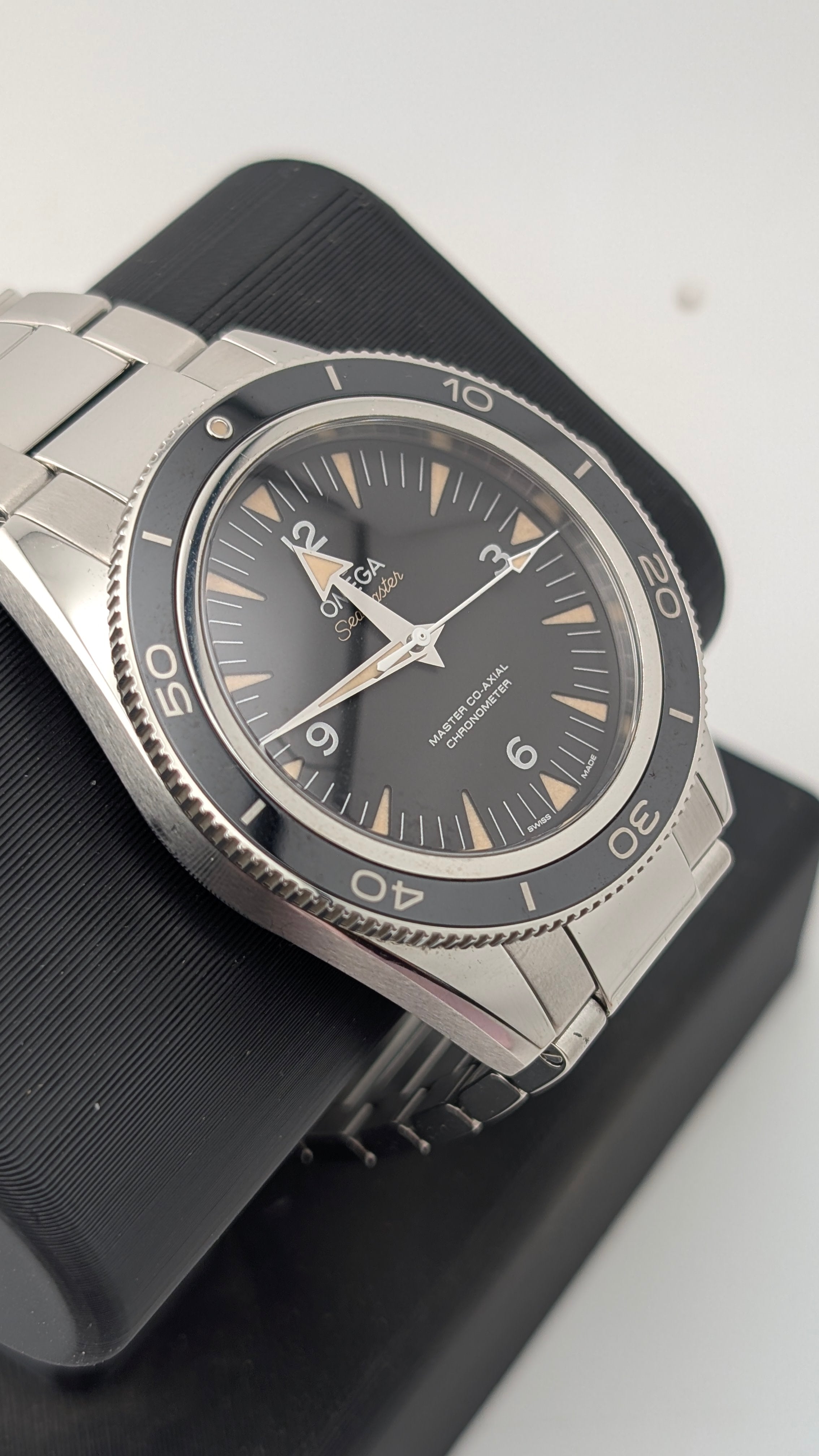 Omega Seamaster 300 Master Co-Axial Chronometer 41mm Full Set Ref. 233.30.41.21.01.001