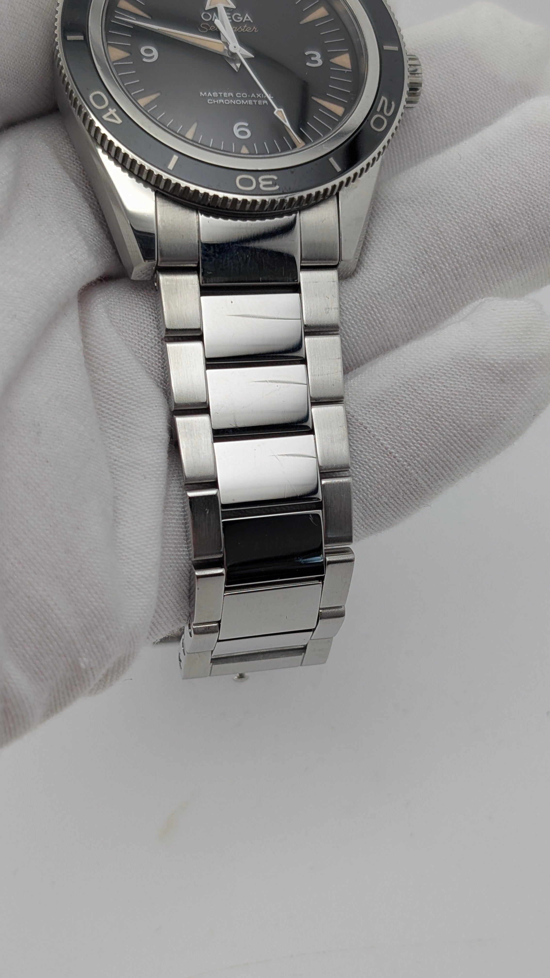 Omega Seamaster 300 Master Co-Axial Chronometer 41mm Full Set Ref. 233.30.41.21.01.001