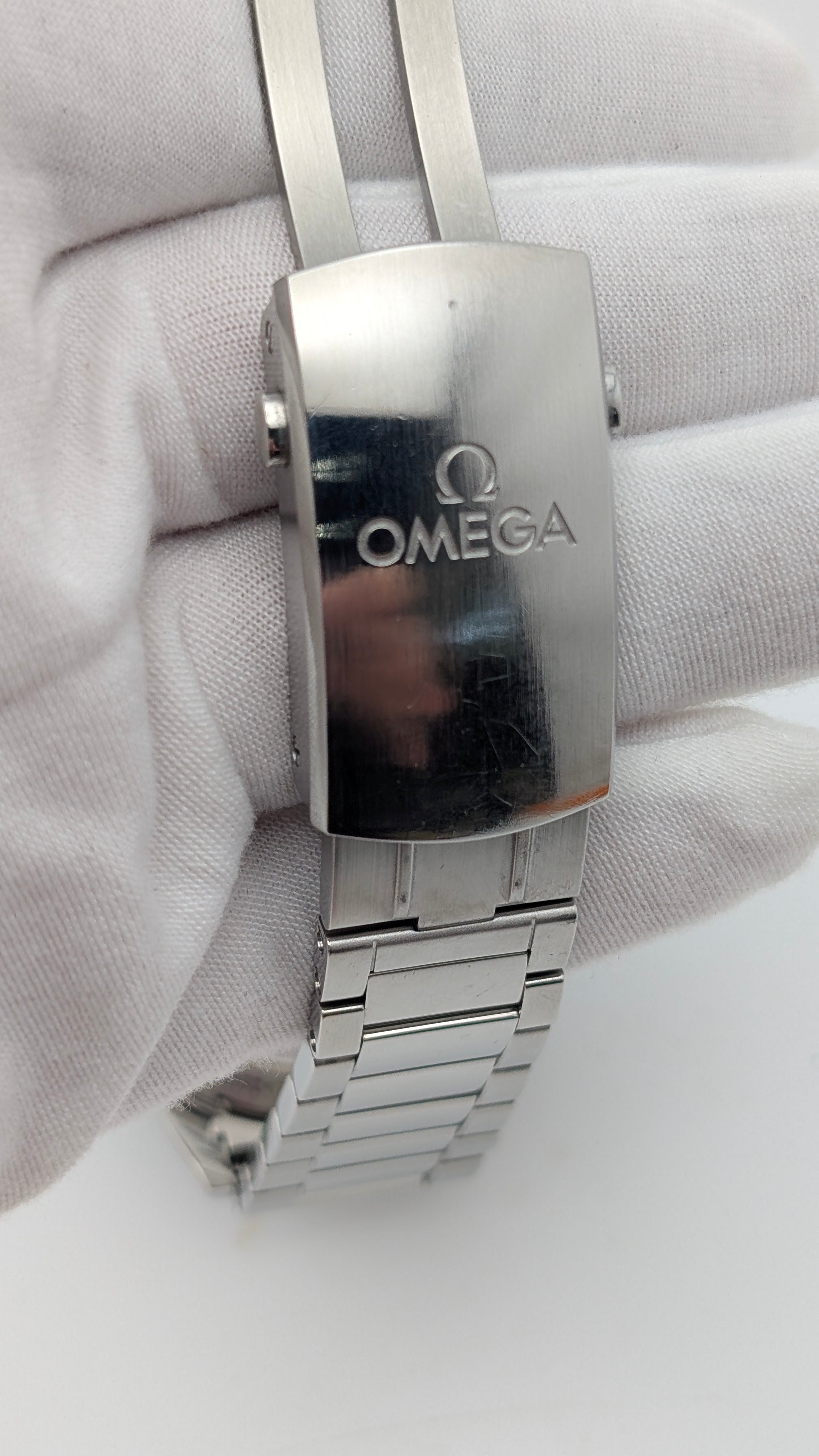 Omega Seamaster 300 Master Co-Axial Chronometer 41mm Full Set Ref. 233.30.41.21.01.001