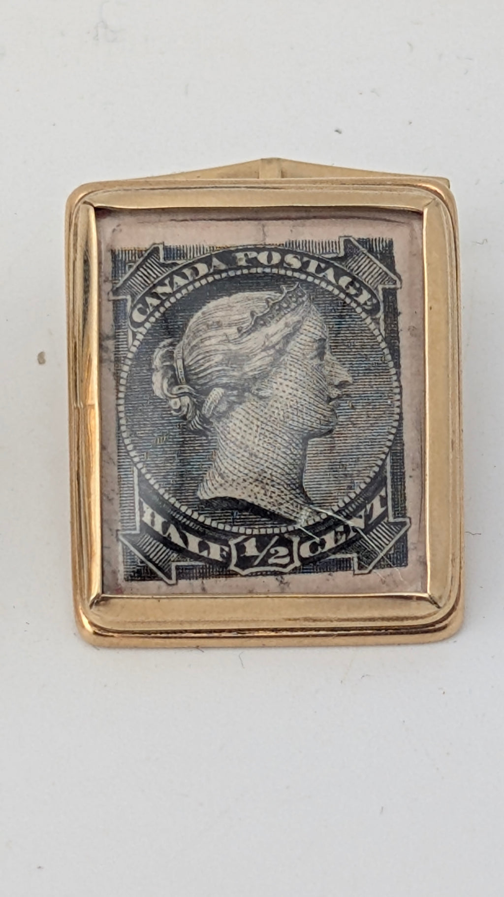 Vintage 14K Gold Queen Victoria Canadian Stamp Cufflinks – 19.6 Grams