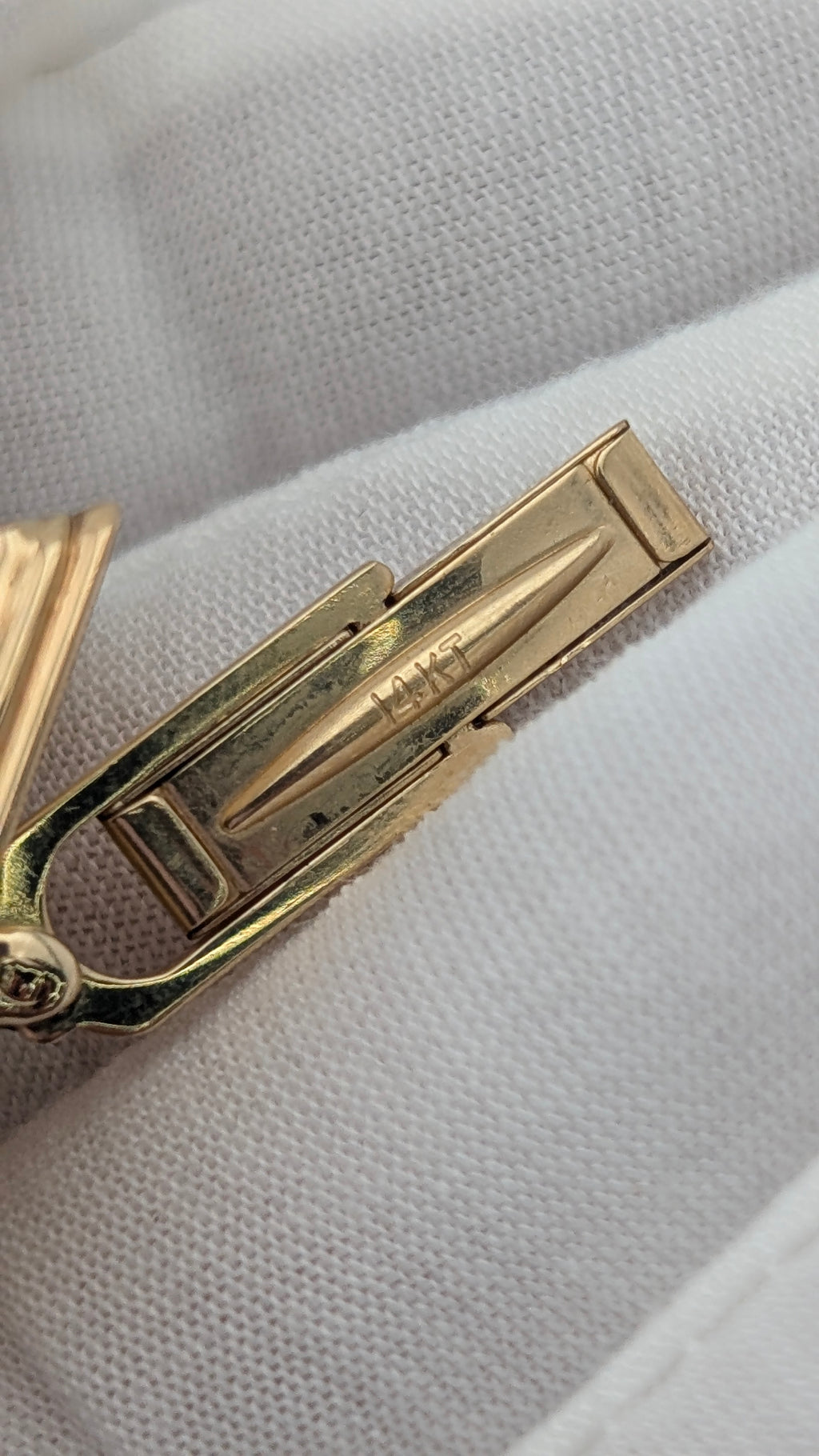 Vintage 14K Gold Queen Victoria Canadian Stamp Cufflinks – 19.6 Grams