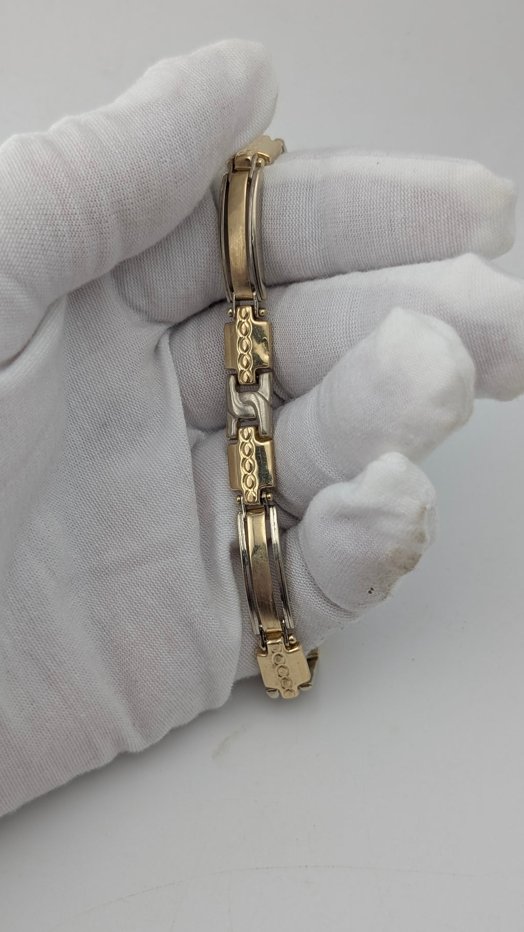 Italian 14K Two-Tone Gold Bracelet – 16.0 Grams