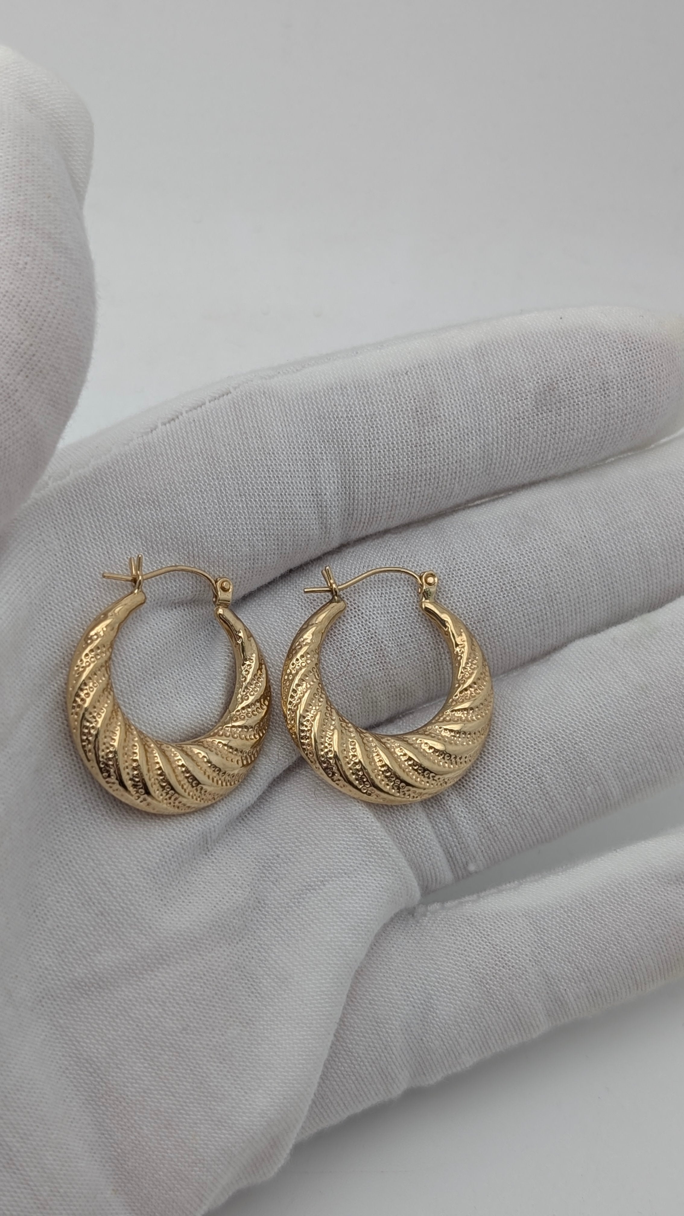 14K Yellow Gold Textured Hoop Earrings 25mm