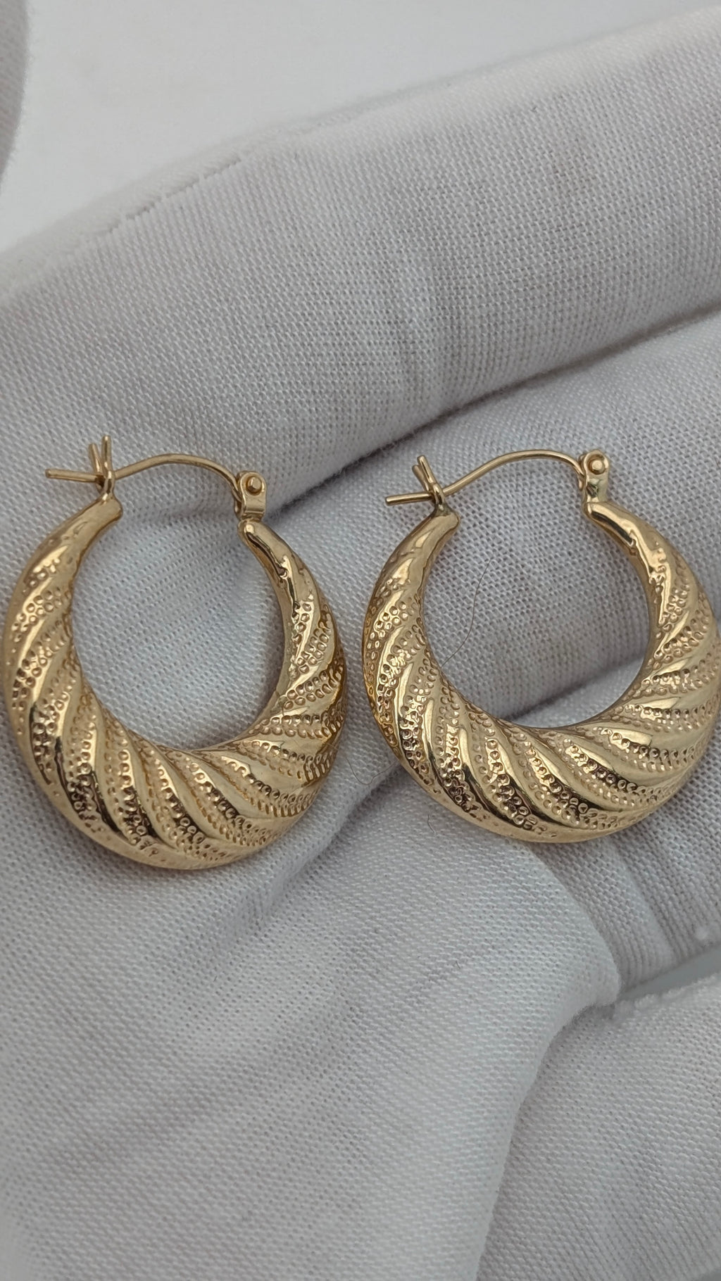 14K Yellow Gold Textured Hoop Earrings 25mm