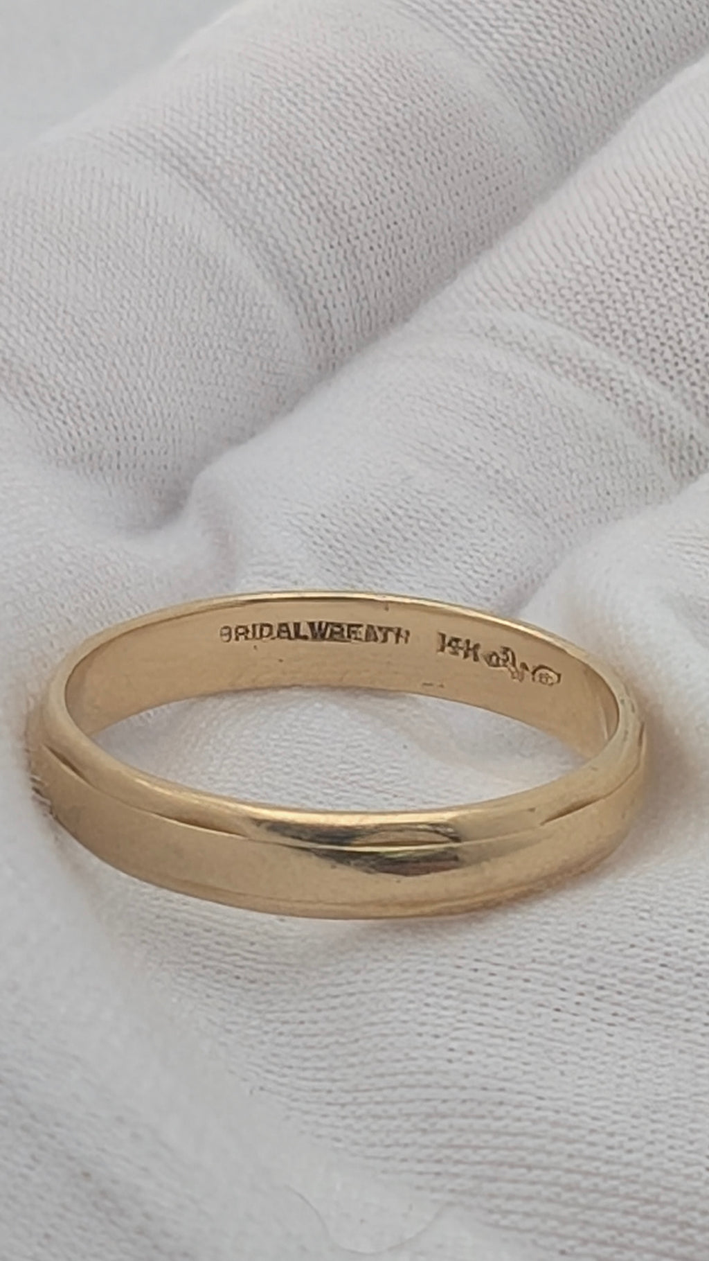 Bridal Wreath 14K Yellow Gold Wedding Band – Size 10⅜