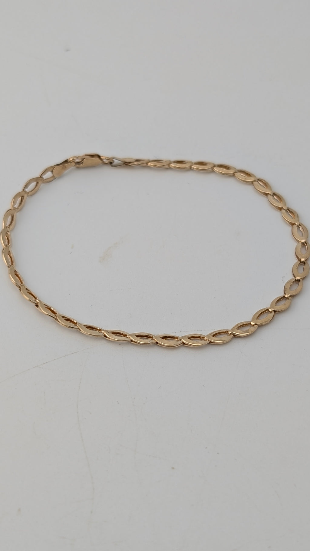 10K Yellow Gold Marquise Link Bracelet – 7.25 Inches