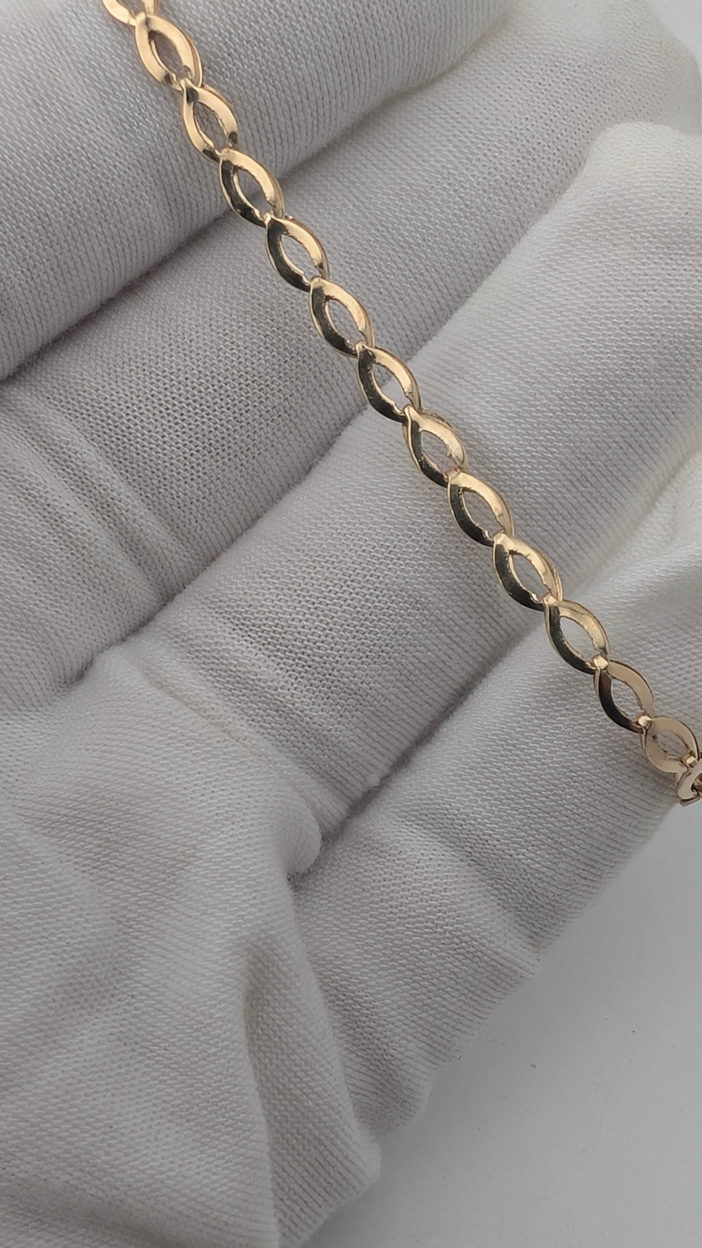 10K Yellow Gold Marquise Link Bracelet – 7.25 Inches