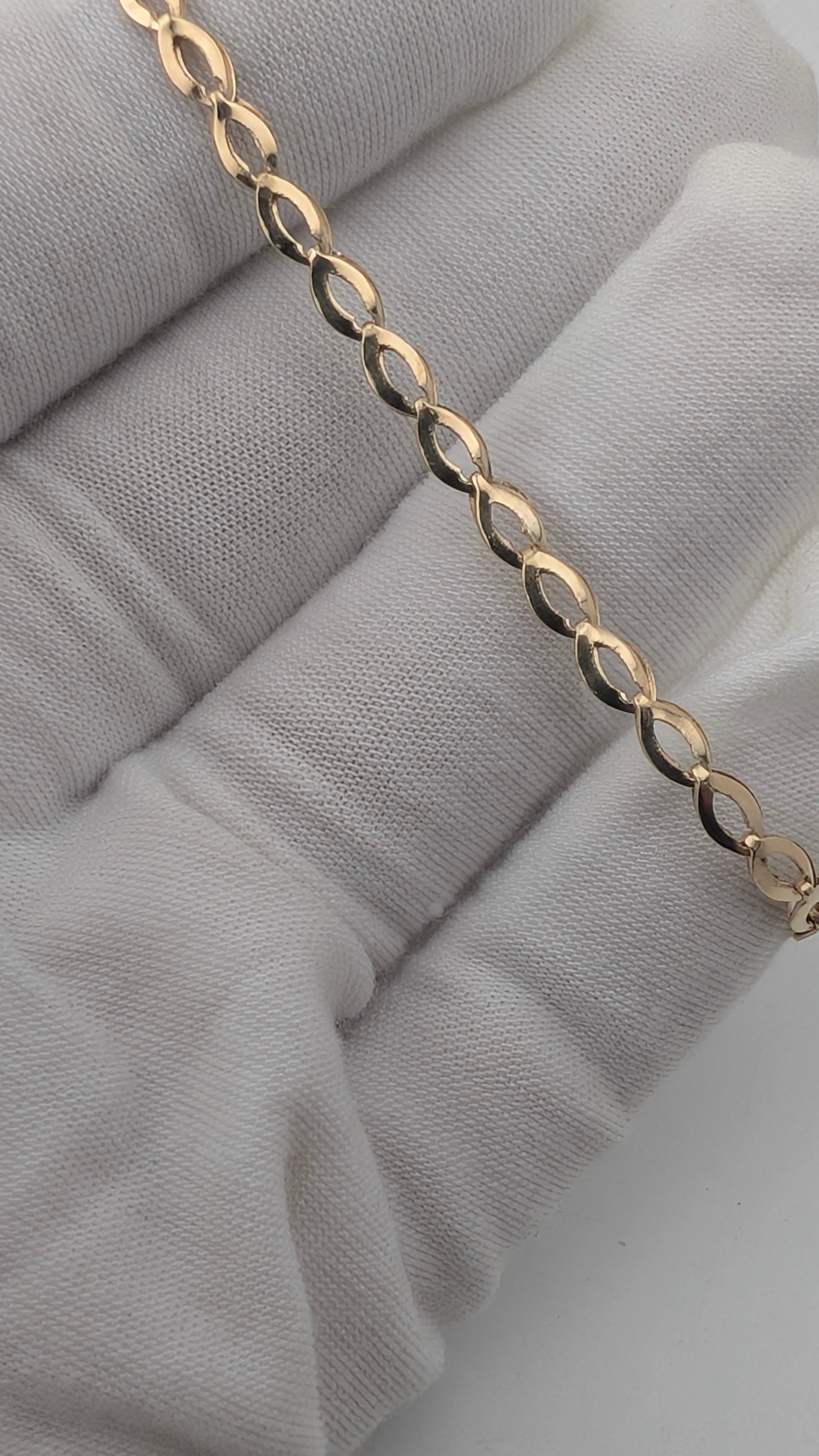 10K Yellow Gold Marquise Link Bracelet – 7.25 Inches