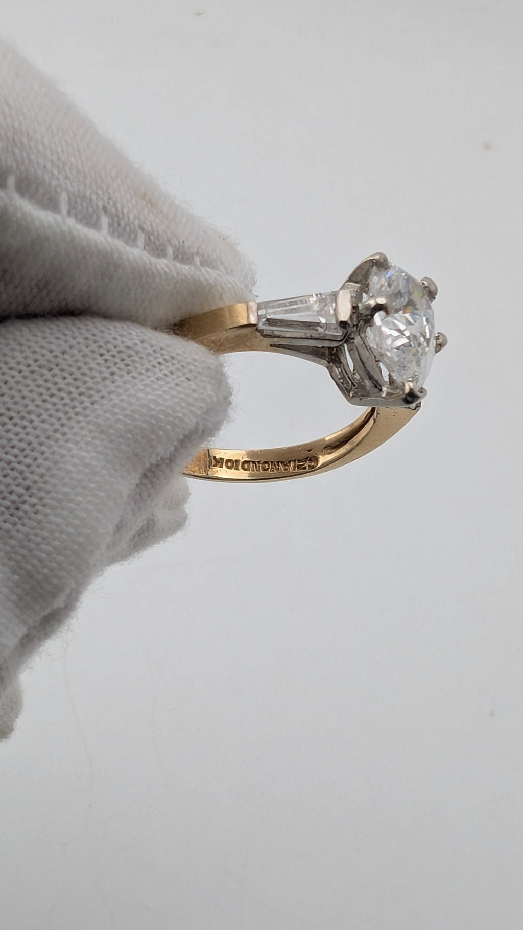 10K Gold Pear Cut Cubic Zirconia Ring Size 6¼ Two-Tone Setting