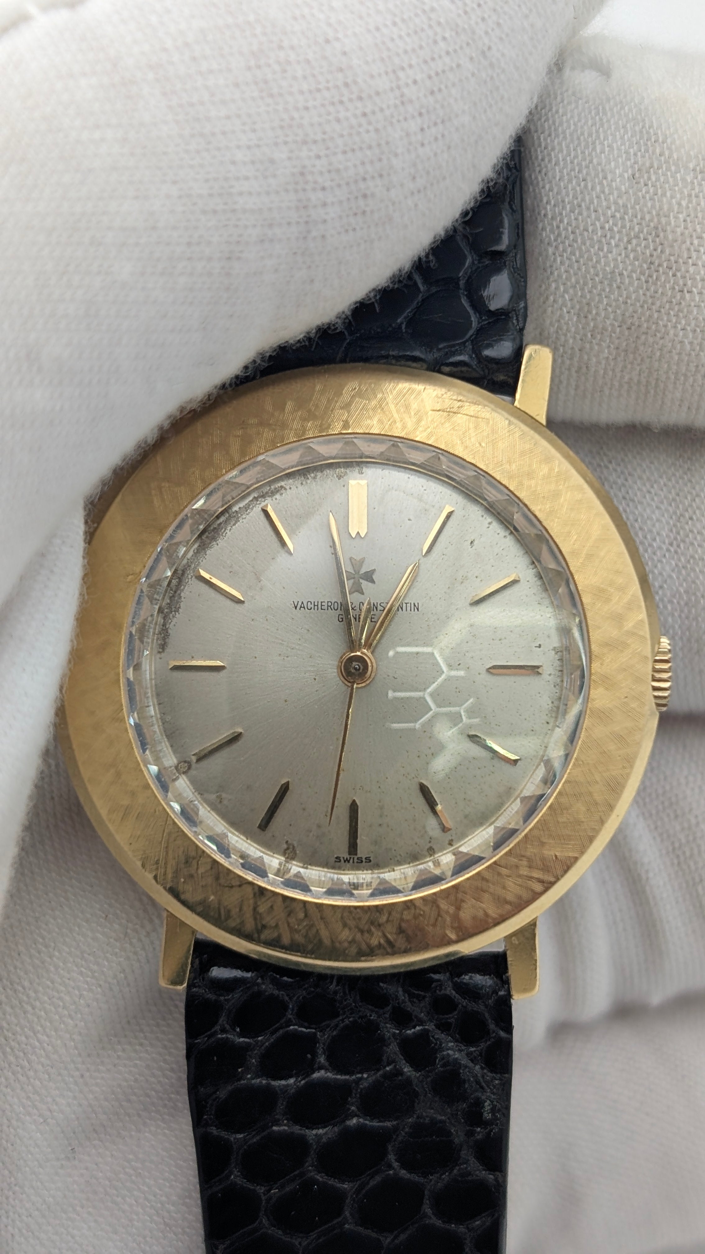 Vintage Vacheron Constantin 18K Gold Dress Watch | Manual Wind | Textured Case
