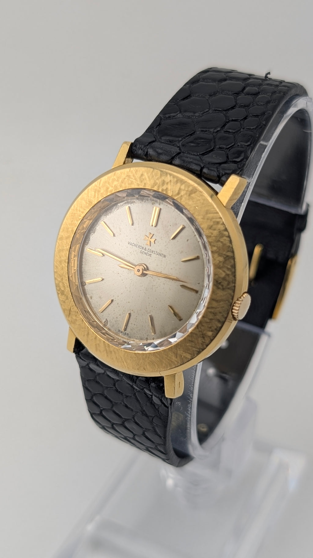 Vintage Vacheron Constantin 18K Gold Dress Watch | Manual Wind | Textured Case