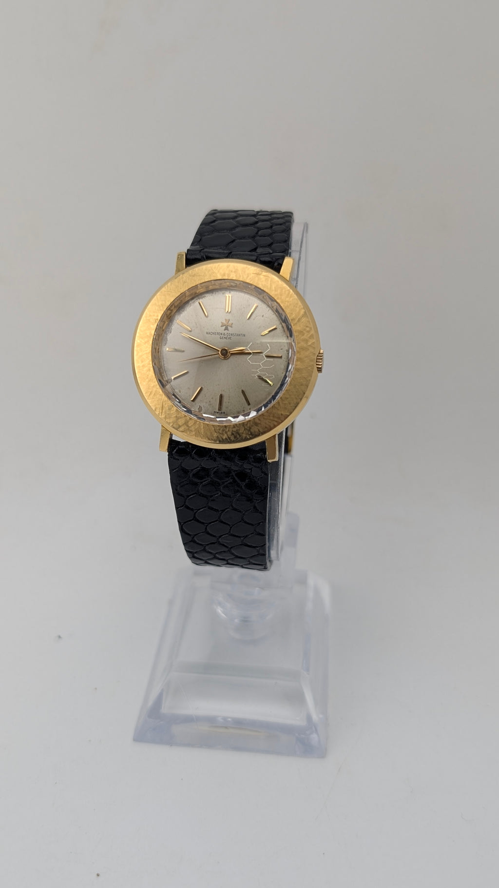 Vintage Vacheron Constantin 18K Gold Dress Watch | Manual Wind | Textured Case