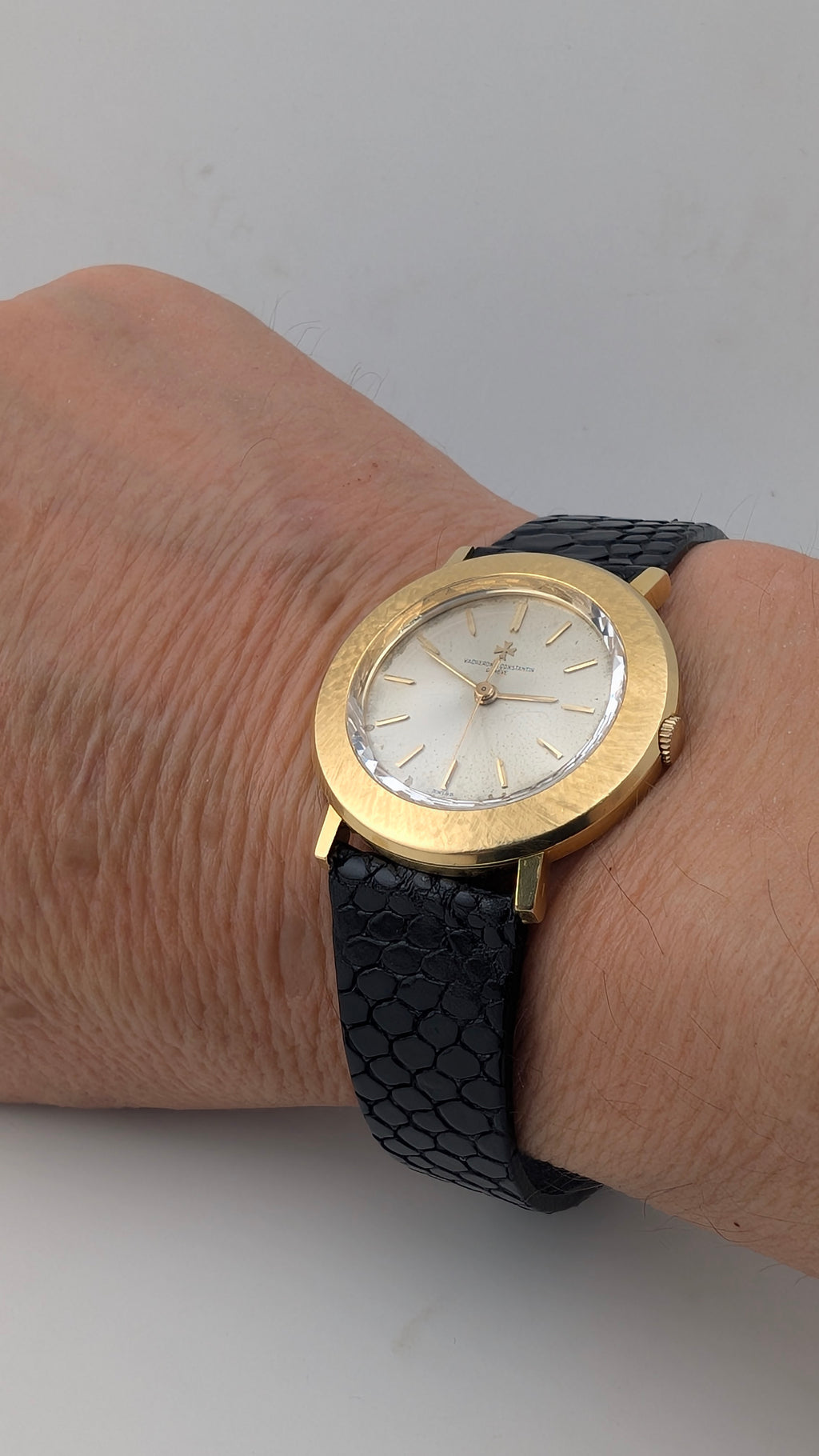 Vintage Vacheron Constantin 18K Gold Dress Watch | Manual Wind | Textured Case