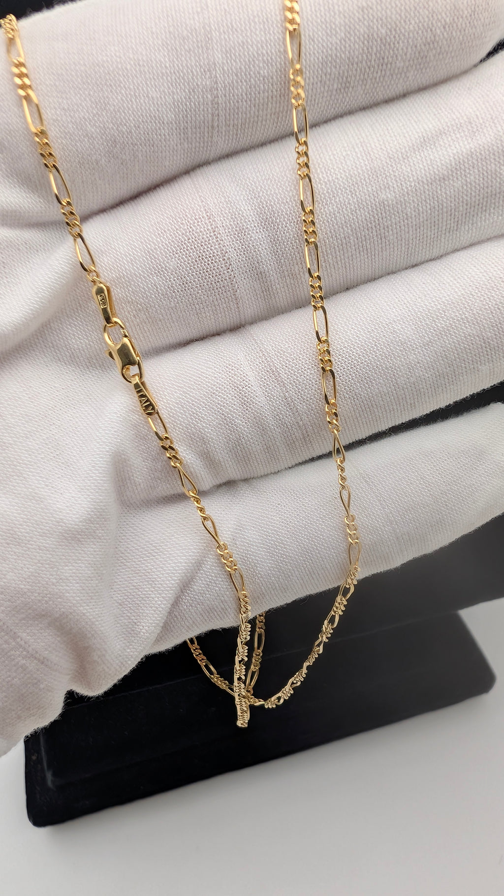 Vintage 10K Yellow Gold Italian Figaro Chain Necklace 22" – 4.0g