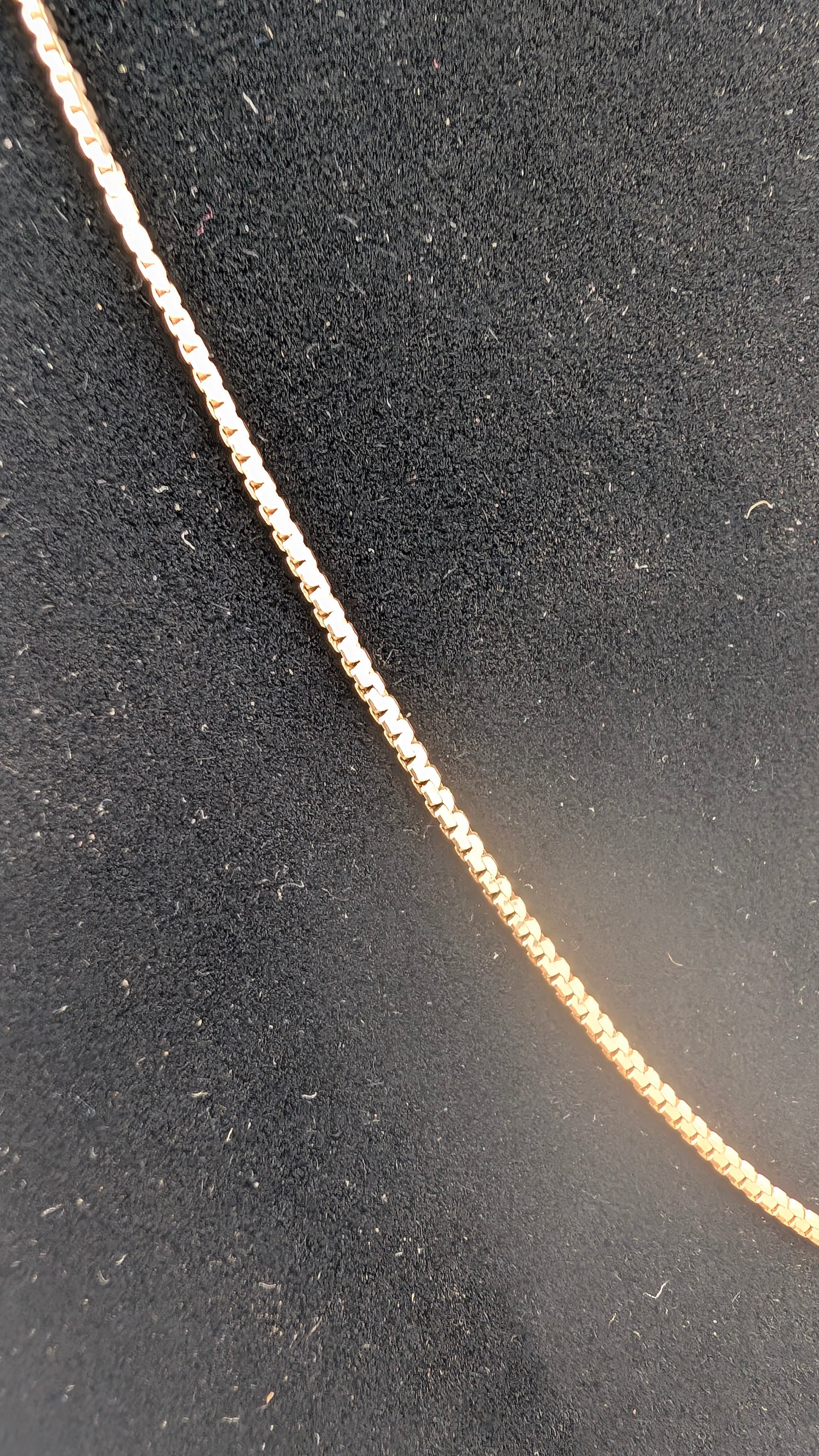10K Yellow Gold Box Chain Necklace | 24" | 5.7g | 1.6mm