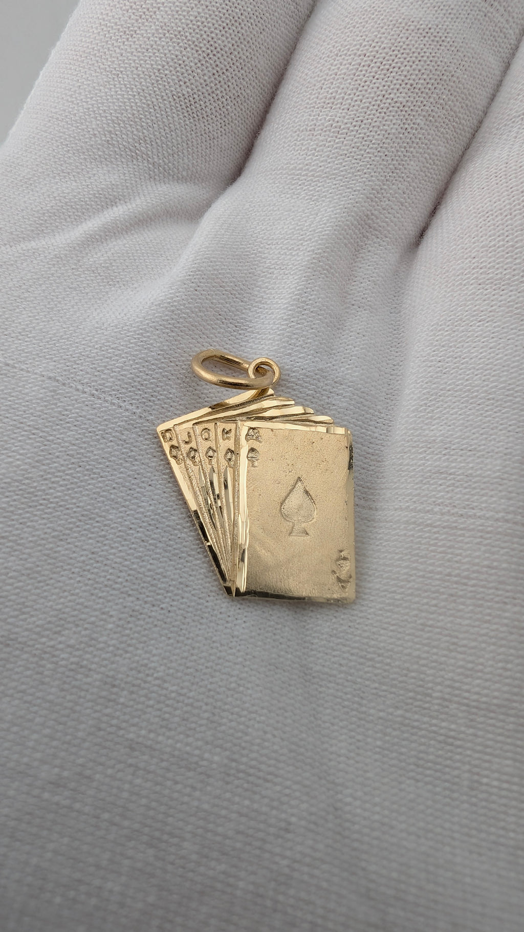 Vintage 14K Yellow Gold Royal Flush Playing Cards Pendant | 25mm | 2.16g