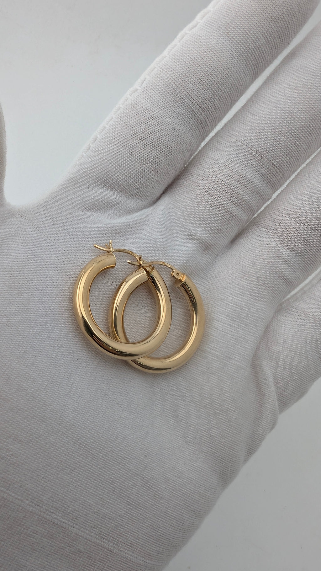 10K Yellow Gold Hollow Hoop Earrings | 25mm Polished Hoops | 1.86g