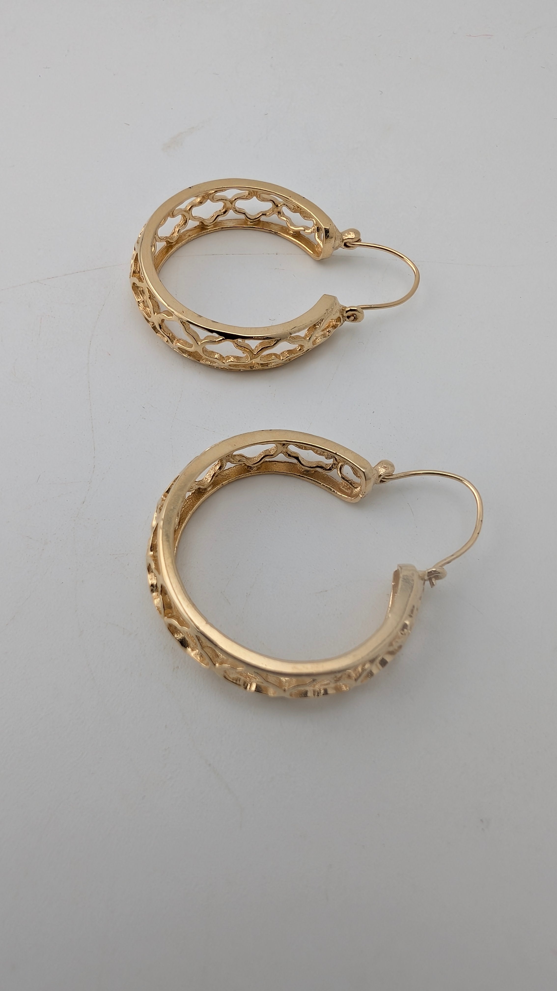 14K Yellow Gold Openwork Hoop Earrings | 26mm Designer Filigree Hoops | 6.4g