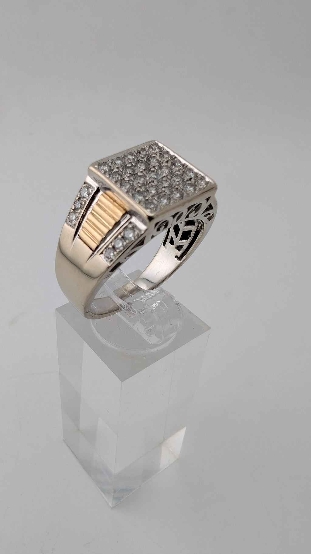 Heavy 10K White Gold Men's Genuine Diamond Ring Size 11½ – 8.23g