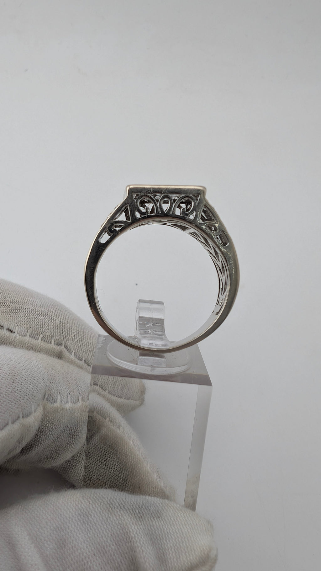 Heavy 10K White Gold Men's Genuine Diamond Ring Size 11½ – 8.23g