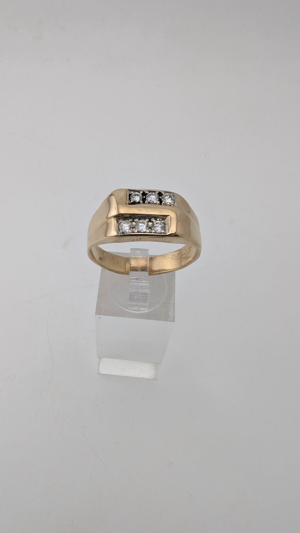Vintage 14K Yellow Gold Men's Diamond Ring Size 14 – 7.5g