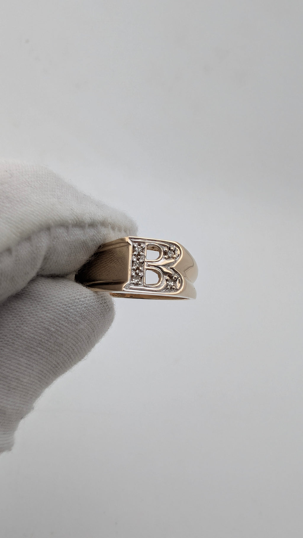 10K Yellow Gold Men's Diamond Initial Ring – Letter "B" | Size 10 | 4.3g